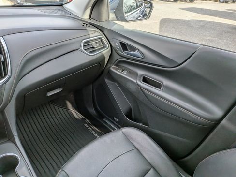 Used 2021 Chevrolet Equinox Premier image 19