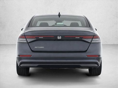 Certified 2025 Honda Accord LX image 6