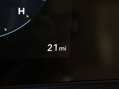 Certified 2026 Hyundai Santa Fe Calligraphy image 32