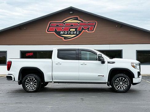 Used 2021 GMC Sierra 1500 AT4 w/ AT4 Carbonpro Edition AWD/4WD image 4