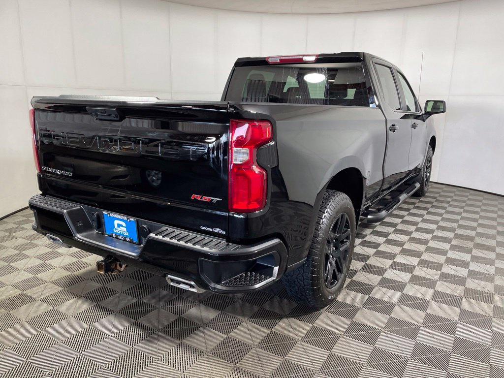 Used 2024 Chevrolet Silverado 1500 RST w/ Z71 Off-Road Package AWD/4WD image 8
