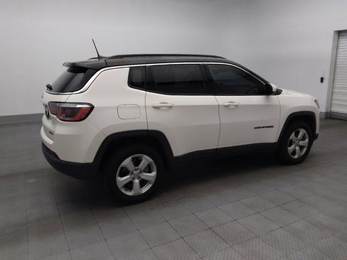 Used 2018 Jeep Compass Latitude w/ Popular Equipment Group AWD/4WD image 10