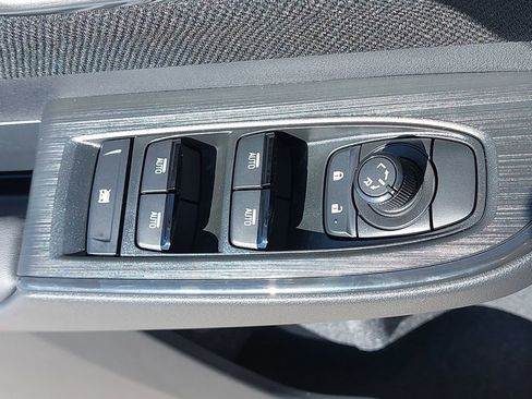 New 2026 Subaru Outback Premium image 24