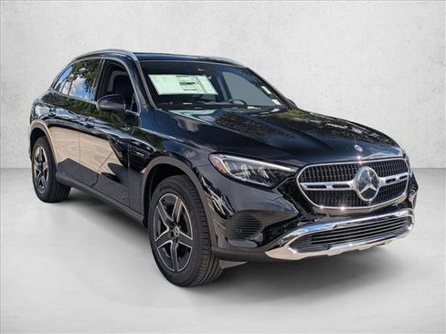 Used 2026 Mercedes-Benz GLC 300 image 6