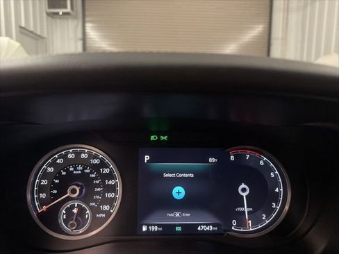 Used 2023 Genesis G70 2.0T RWD image 31