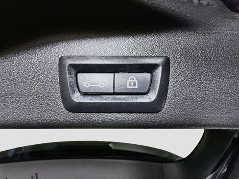 Used 2020 BMW X5 sDrive40i w/ Premium Package RWD image 43