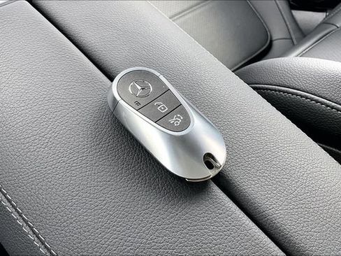 Certified 2026 Mercedes-Benz GLC 300 4MATIC image 39