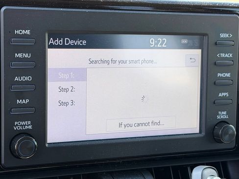 Used 2019 Toyota RAV4 LE FWD image 21