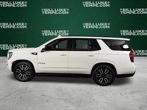 Used 2024 GMC Yukon AT4 image 8