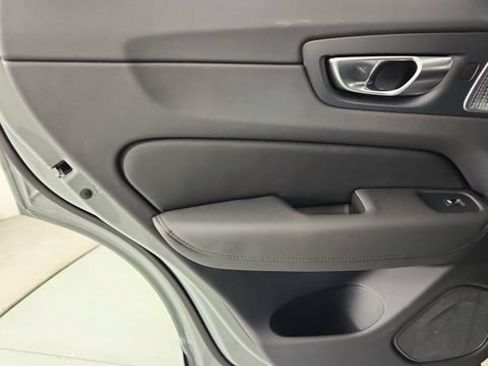 Used 2026 Volvo XC60 T8 Ultra w/ Climate Package AWD/4WD image 28