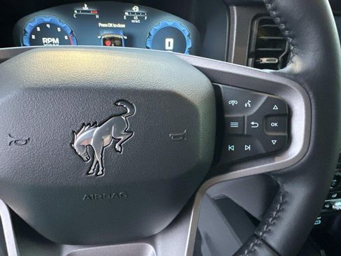 New 2025 Ford Bronco Badlands image 25