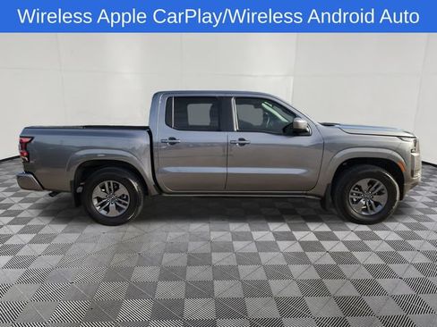 Used 2026 Nissan Frontier SV w/ Tow Package RWD image 4