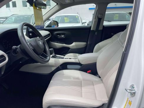 Certified 2024 Honda HR-V EX-L image 14