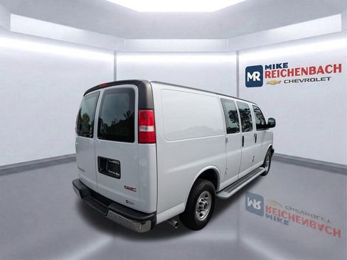 Used 2024 GMC Savana 2500 w/ Driver Convenience Package RWD image 4