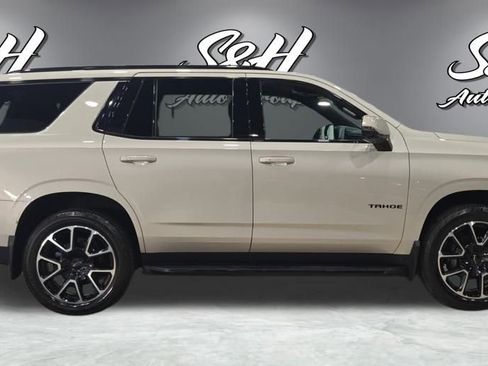Used 2022 Chevrolet Tahoe RST w/ Luxury Package image 22