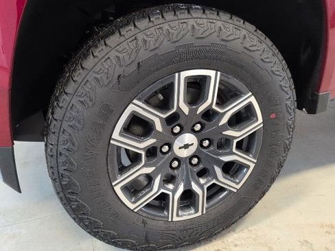 New 2026 Chevrolet Colorado Z71 image 8