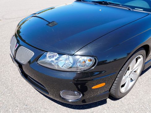 Used 2004 Pontiac GTO RWD image 26