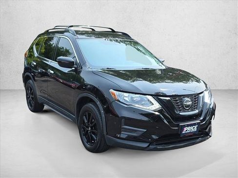 Used 2018 Nissan Rogue SV AWD/4WD image 3