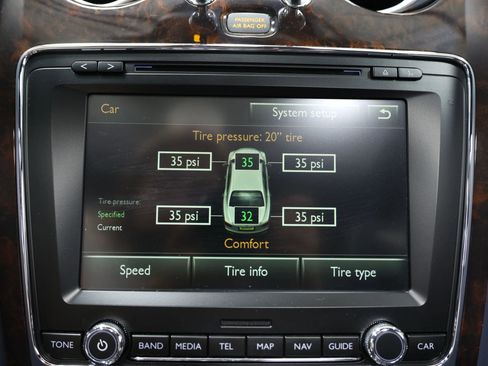 Used 2016 Bentley Flying Spur V8 AWD/4WD image 39