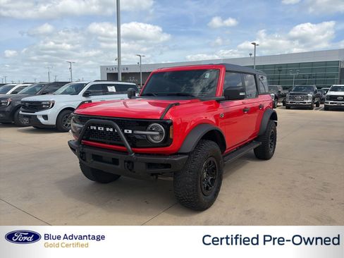 Used 2022 Ford Bronco Wildtrak image 1