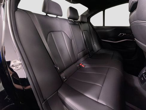 Certified 2025 BMW 330i Sedan w/ Convenience Package image 27