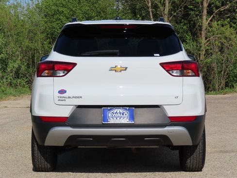 Used 2023 Chevrolet TrailBlazer LT w/ Convenience Package AWD/4WD image 13