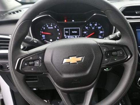 Used 2021 Chevrolet TrailBlazer LT w/ Convenience Package AWD/4WD image 22