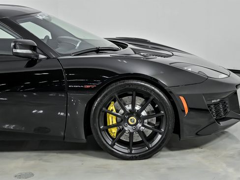 Used 2021 Lotus Evora image 15
