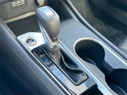 Used 2022 Nissan Altima 2.5 SV image 16