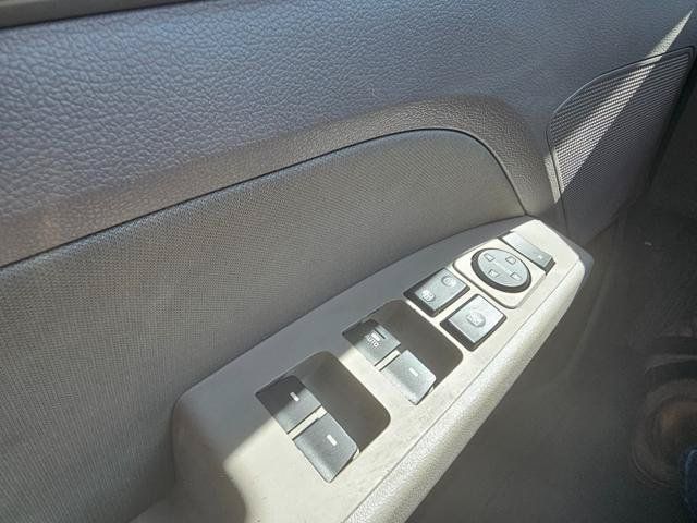 Used 2018 Hyundai Elantra Value Edition FWD image 21