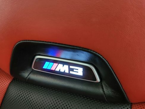 Used 2021 BMW M3 Competition w/ Executive Package RWD image 25