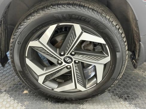Used 2022 Hyundai Tucson Limited AWD/4WD image 15