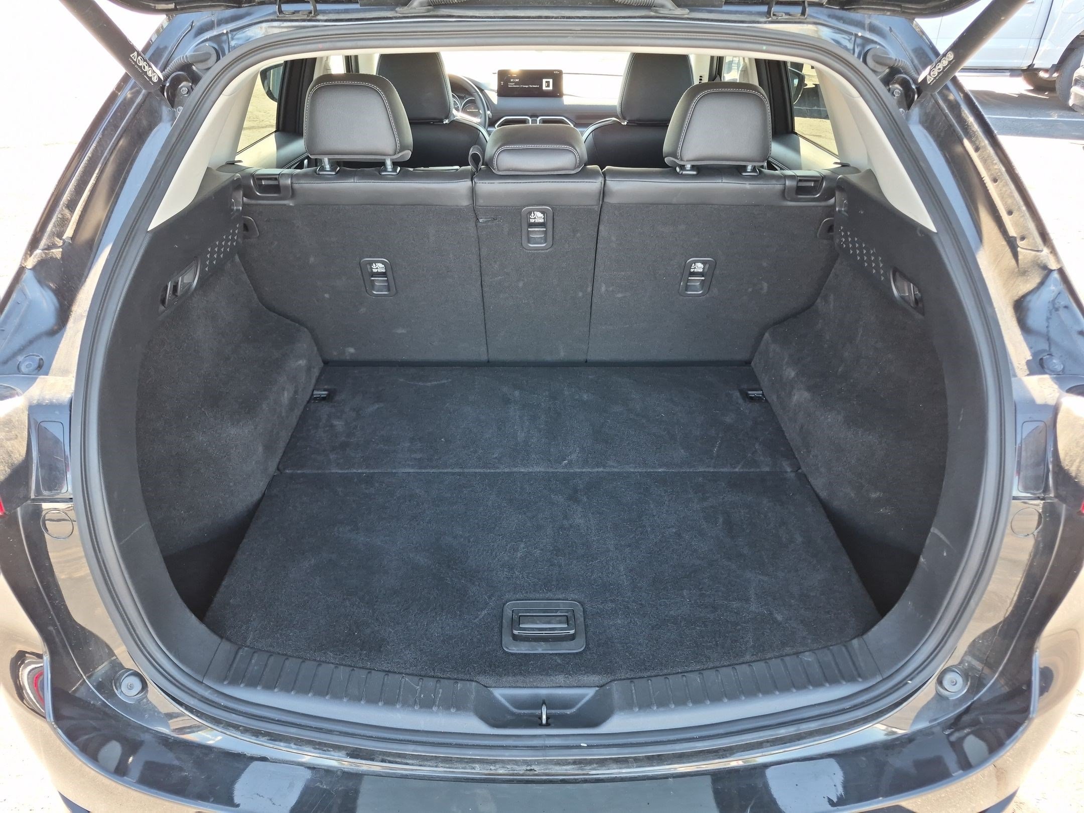 Used 2025 MAZDA CX-5 AWD 2.5 S w/ Preferred Package image 32
