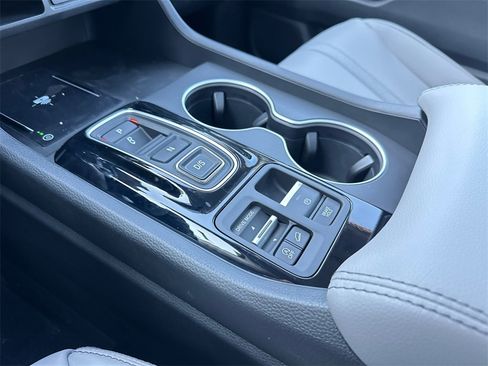 New 2025 Honda Pilot Touring image 33