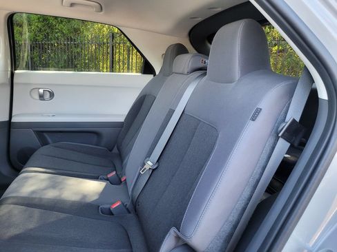 Used 2024 Hyundai Ioniq 5 SE RWD image 14