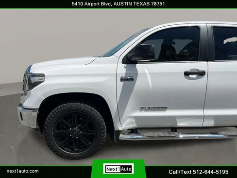 Used 2018 Toyota Tundra SR5 w/ SR5 Upgrade Package image 10