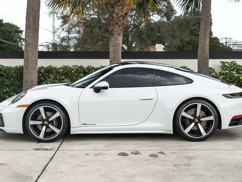 Used 2020 Porsche 911 Carrera RWD image 6
