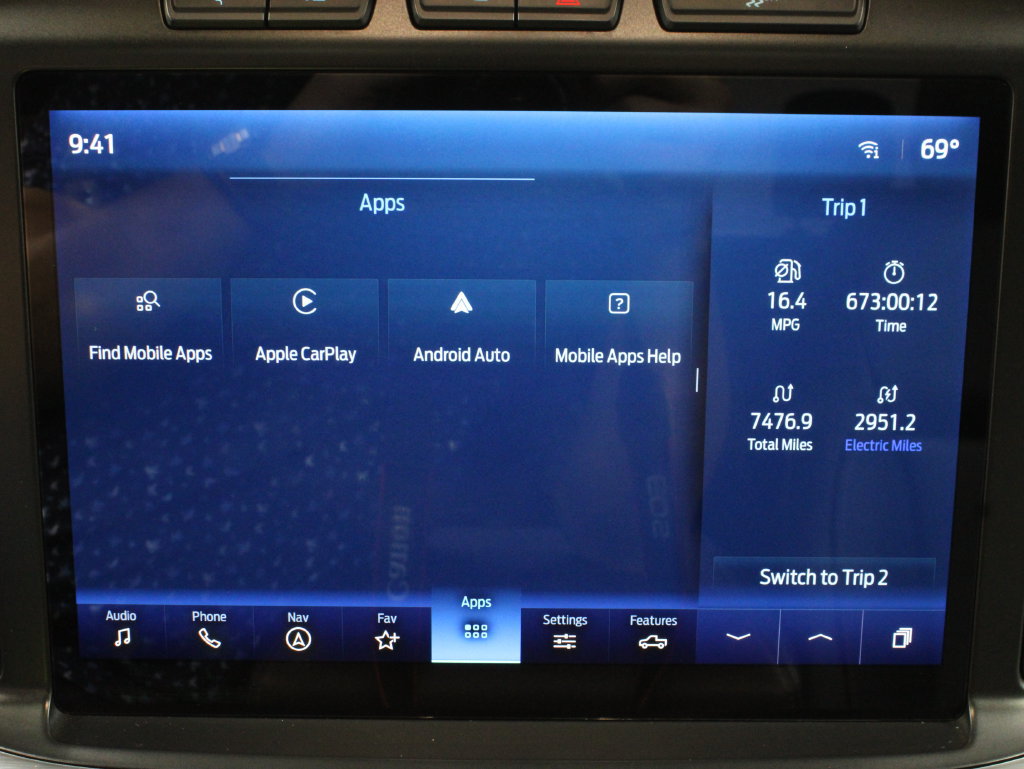 Used 2023 Ford F150 4x4 SuperCrew Hybrid image 31