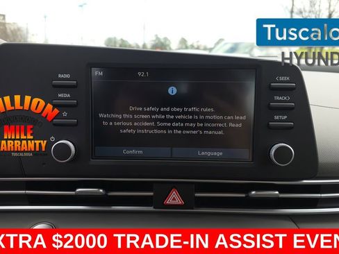 New 2026 Hyundai Elantra Sport FWD image 18