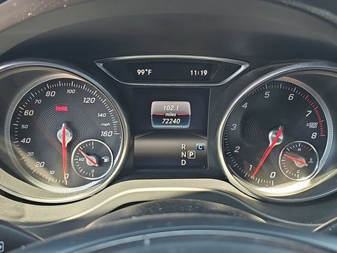 Used 2018 Mercedes-Benz CLA 250 4MATIC image 15
