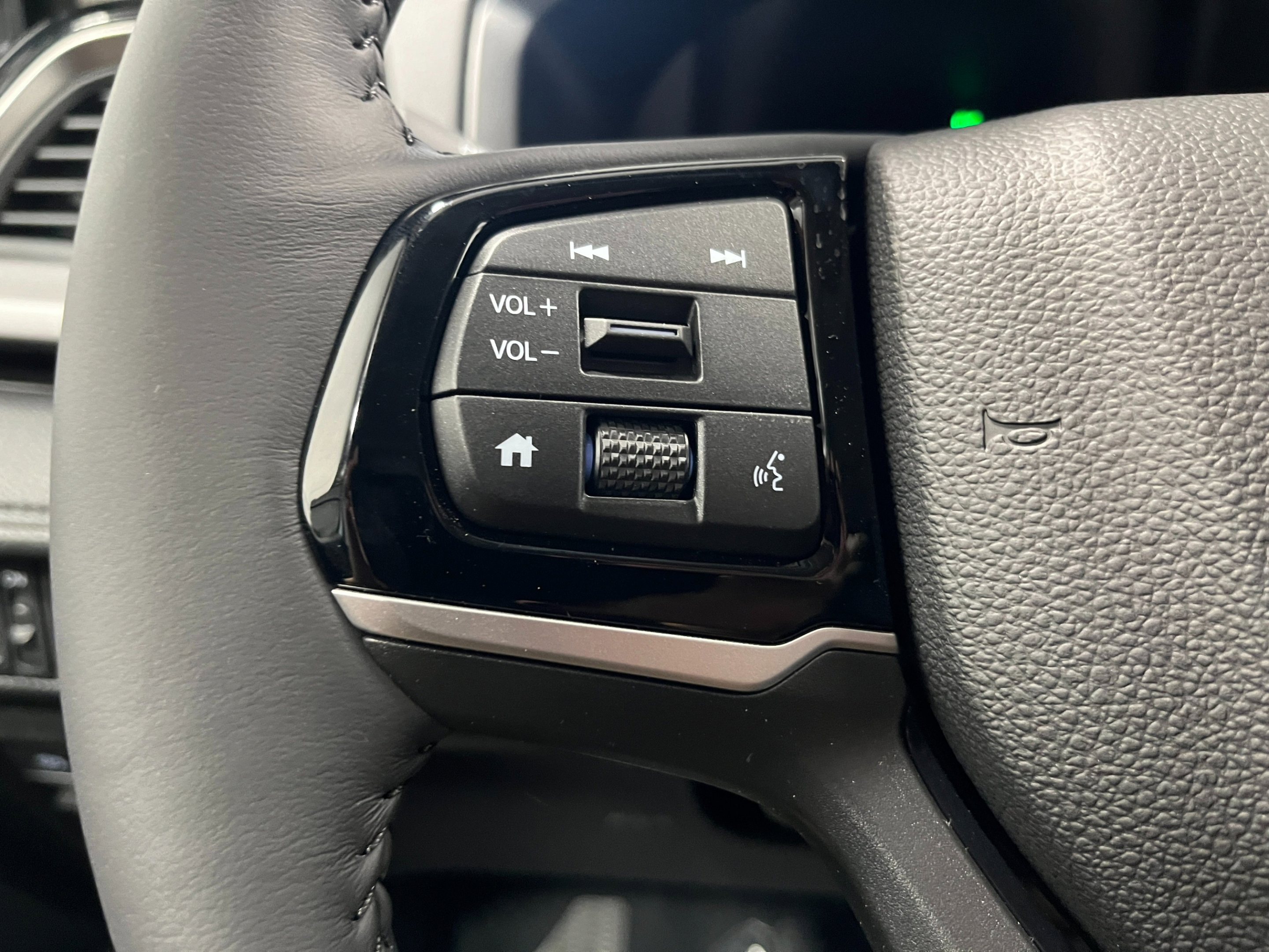 New 2027 Honda Odyssey Touring image 14