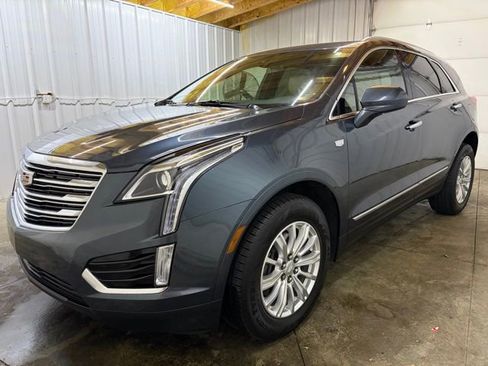 Used 2019 Cadillac XT5 AWD image 3