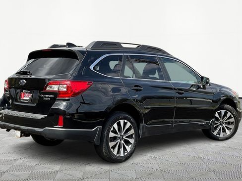 Used 2016 Subaru Outback 3.6R Limited w/ Popular Package #4 AWD/4WD image 6