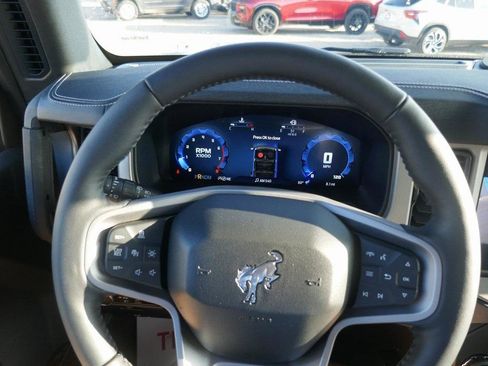 New 2025 Ford Bronco Outer Banks image 23