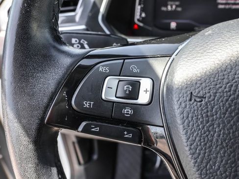 Used 2019 Volkswagen Tiguan SE FWD image 20