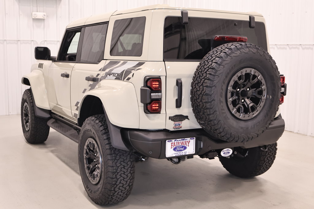 New 2026 Ford Bronco Raptor w/ Interior Carbon Fiber Pack AWD/4WD image 7
