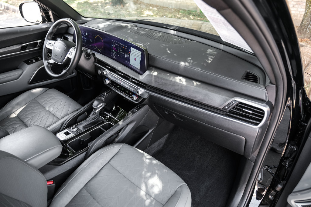 Used 2023 Kia Telluride SX X-Pro AWD/4WD image 24
