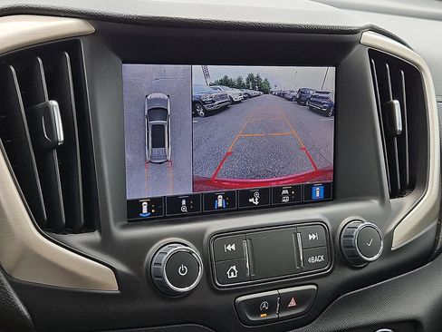Certified 2023 GMC Terrain Denali w/ Denali Premium Package AWD/4WD image 18