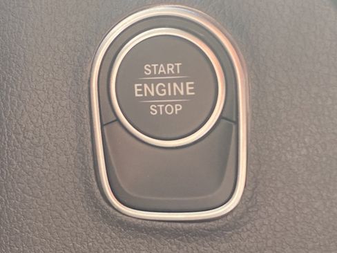 New 2025 Mercedes-Benz Sprinter 2500 image 30