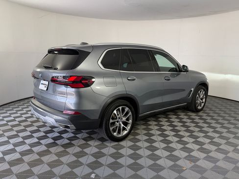 Used 2024 BMW X5 sDrive40i w/ Premium Package RWD image 9